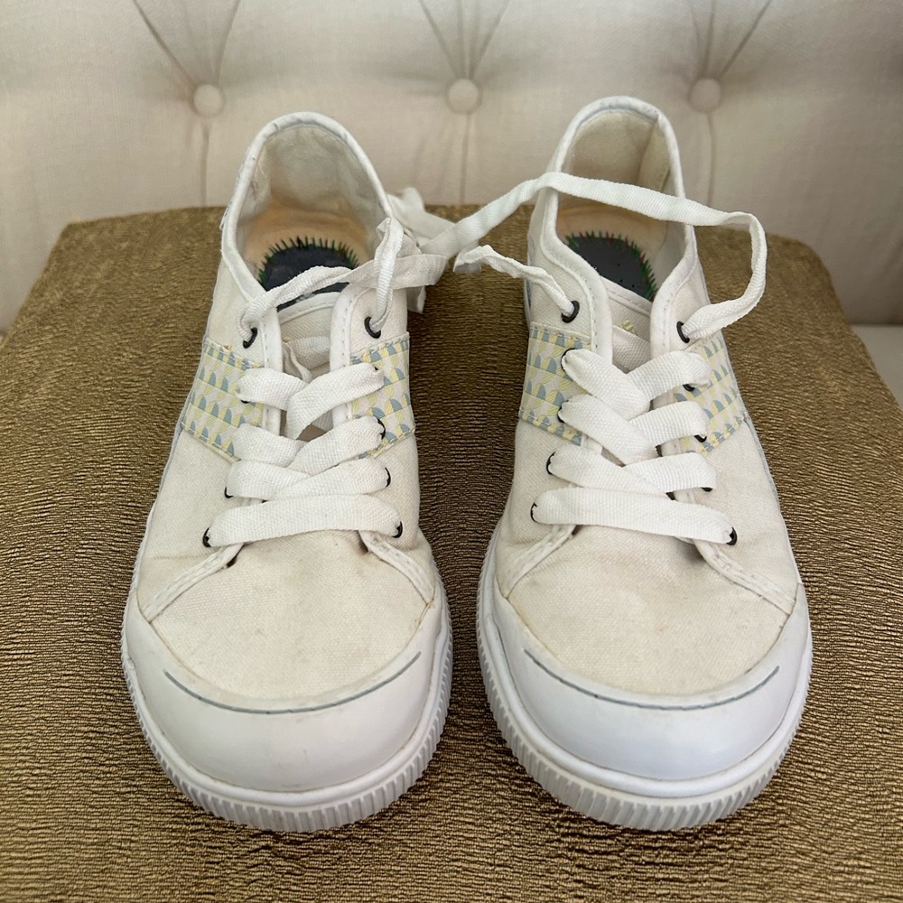COLUMBIA Women’s Joely Lace-up Canvas 8M
